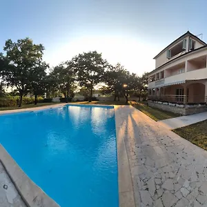 https://pansion-oliva.in-istria.net