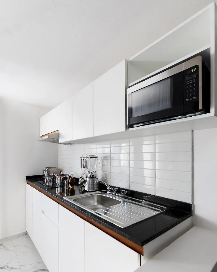 Seven Boutique Apartments קנקון מלון דירות