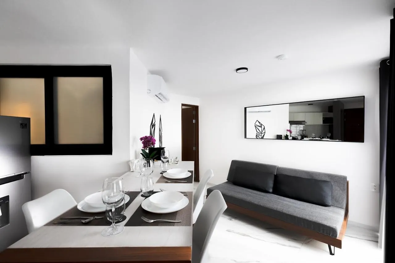 Seven Boutique Apartments קנקון