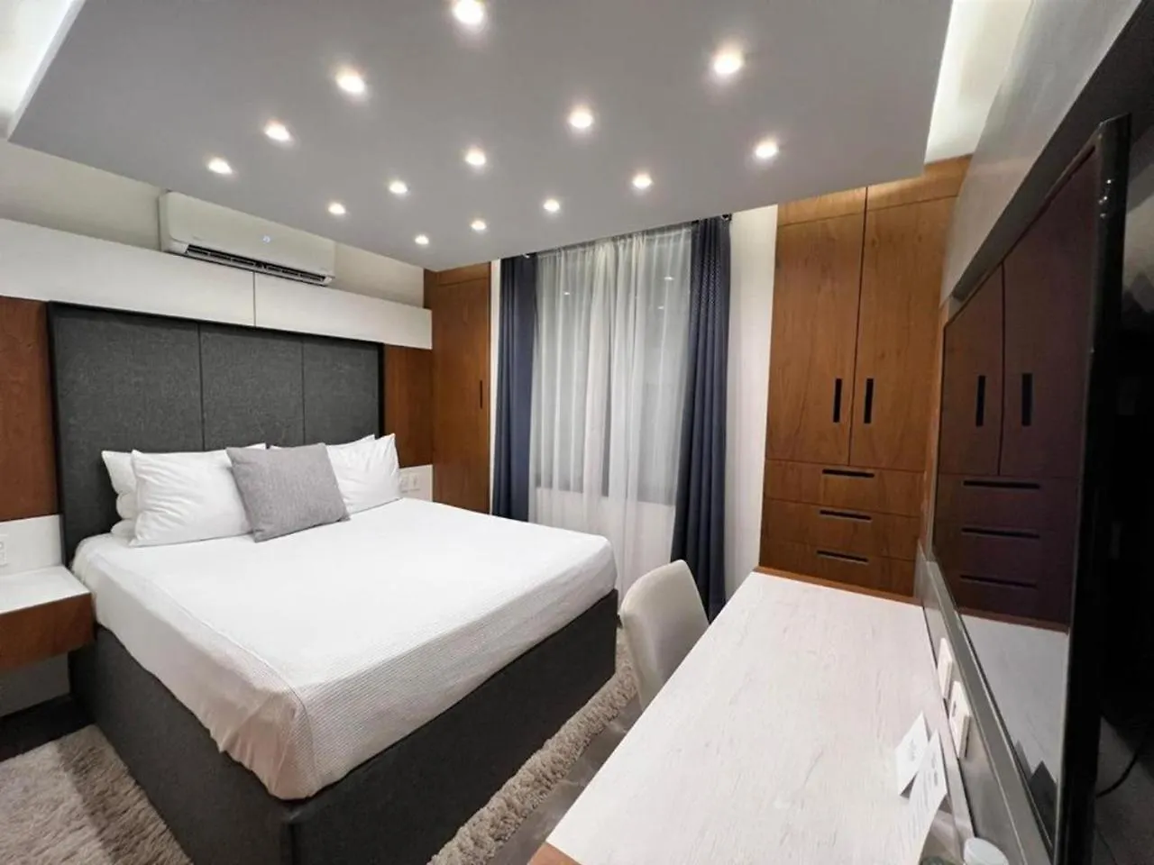 Seven Boutique Apartments קנקון מלון דירות