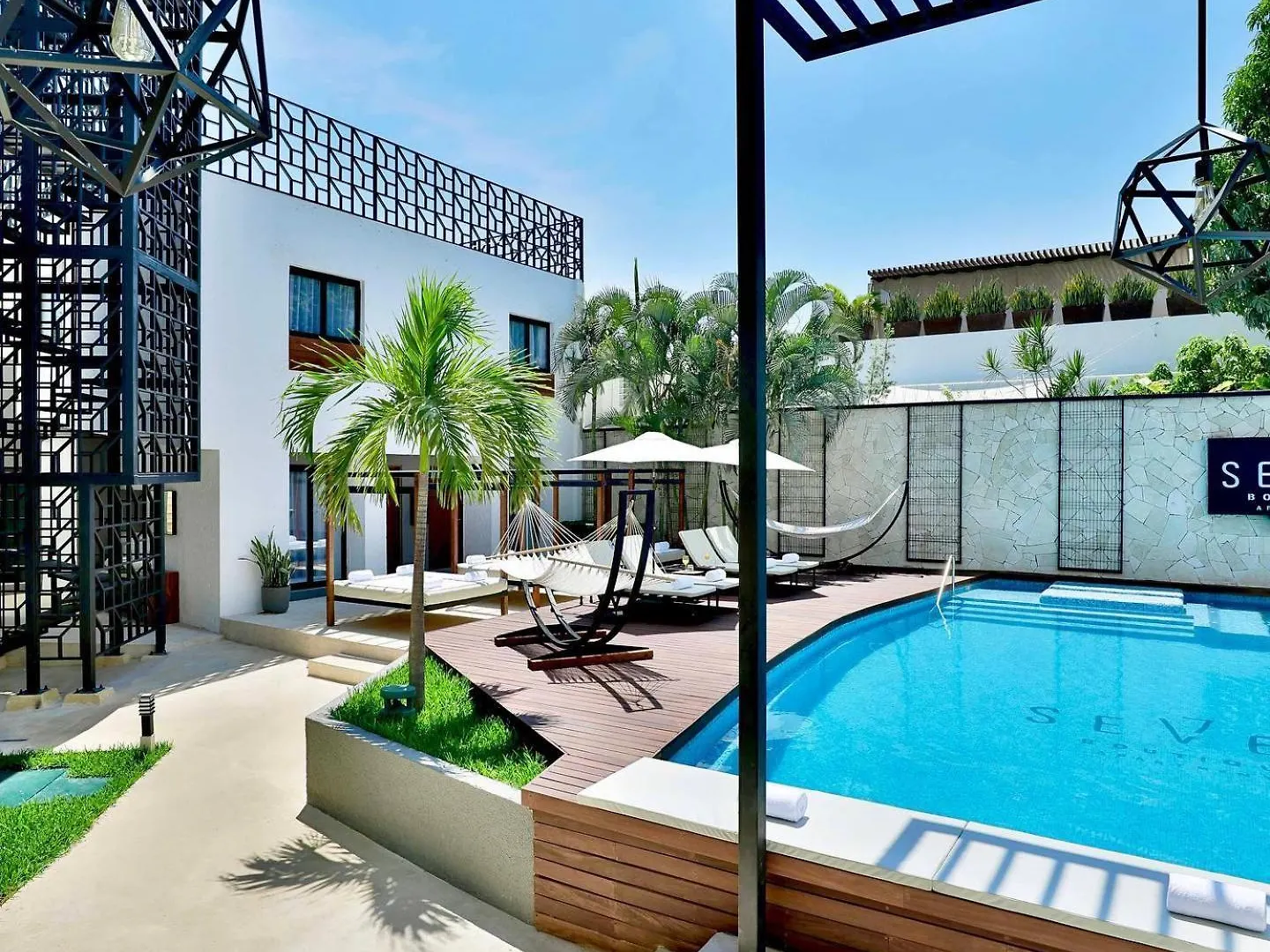 Seven Boutique Apartments קנקון מלון דירות